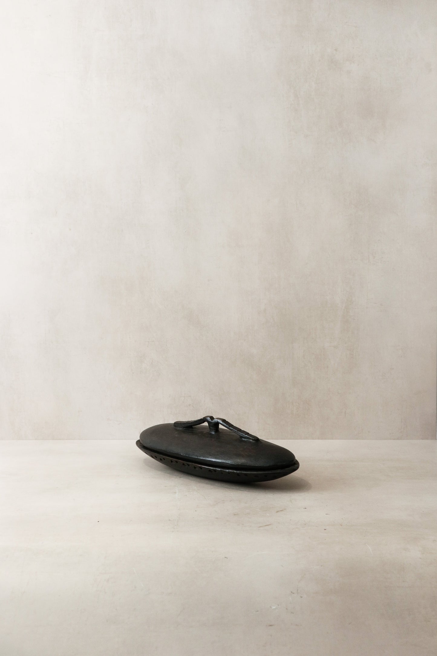 Lozi Bowl - Perforated Edge 21.6