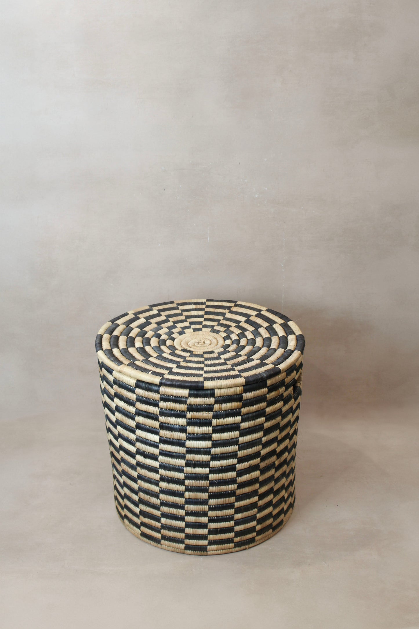 Woven checkerboard Basket Black and Natural - Malawi WB