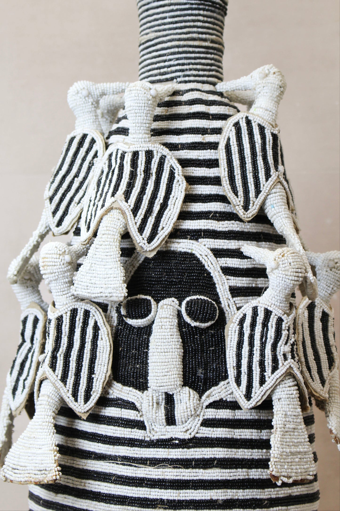 Yoruba Royal Crown Black & White - 15.2