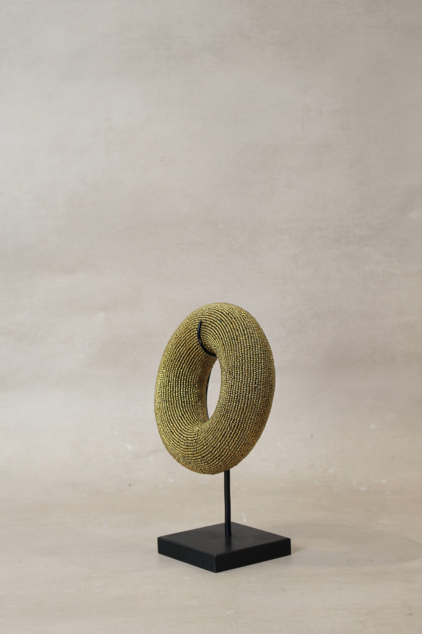 Cameroon beaded bracelet - Gold