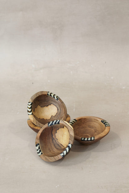 Wooden dish with inlay| WD02