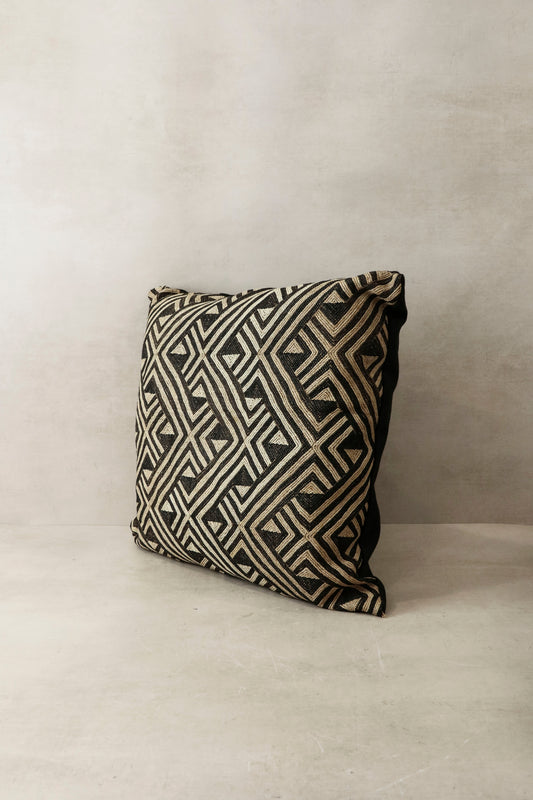 Showa cloth cushion - 74.1