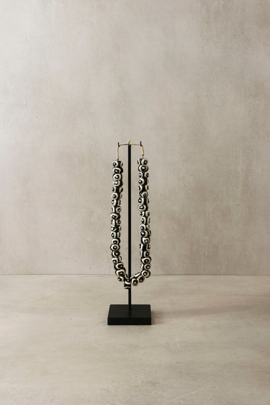 Kenya Beads - Black & White - 80.1