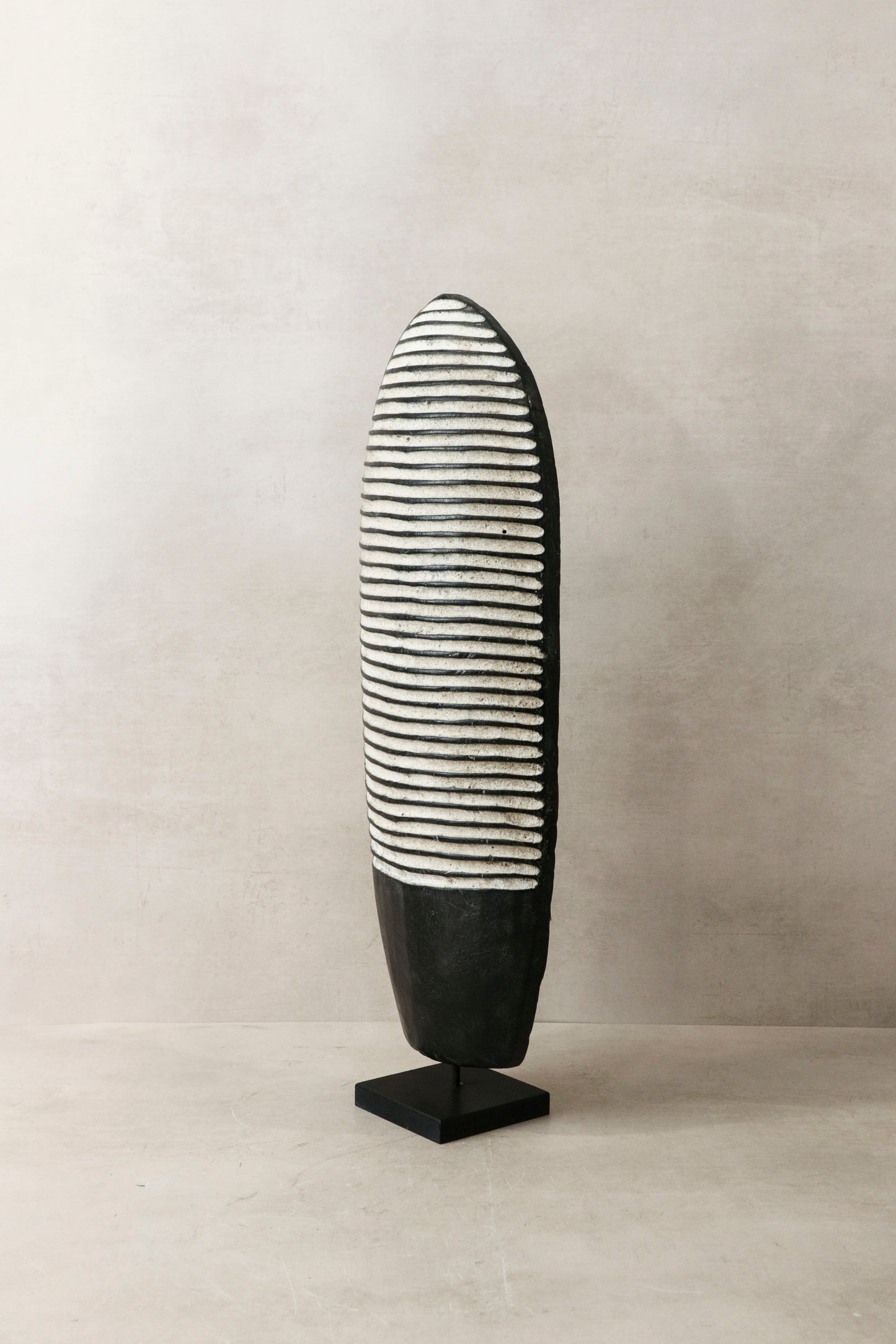 Cameroon Shield Oblong - 32.3