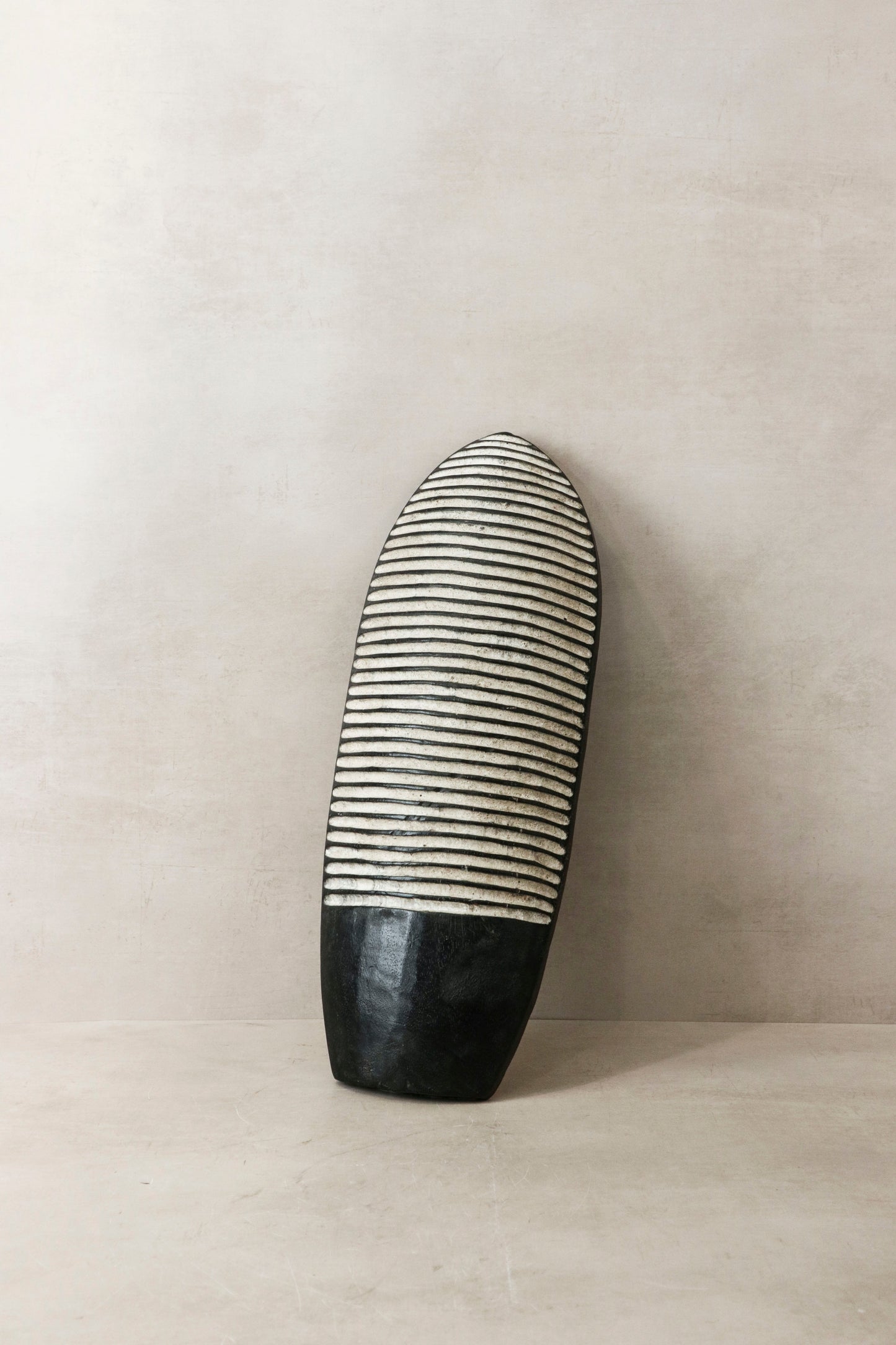 Cameroon Shield Oblong - 32.3