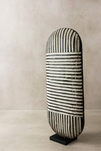 Cameroon Shield Oblong - 32.9