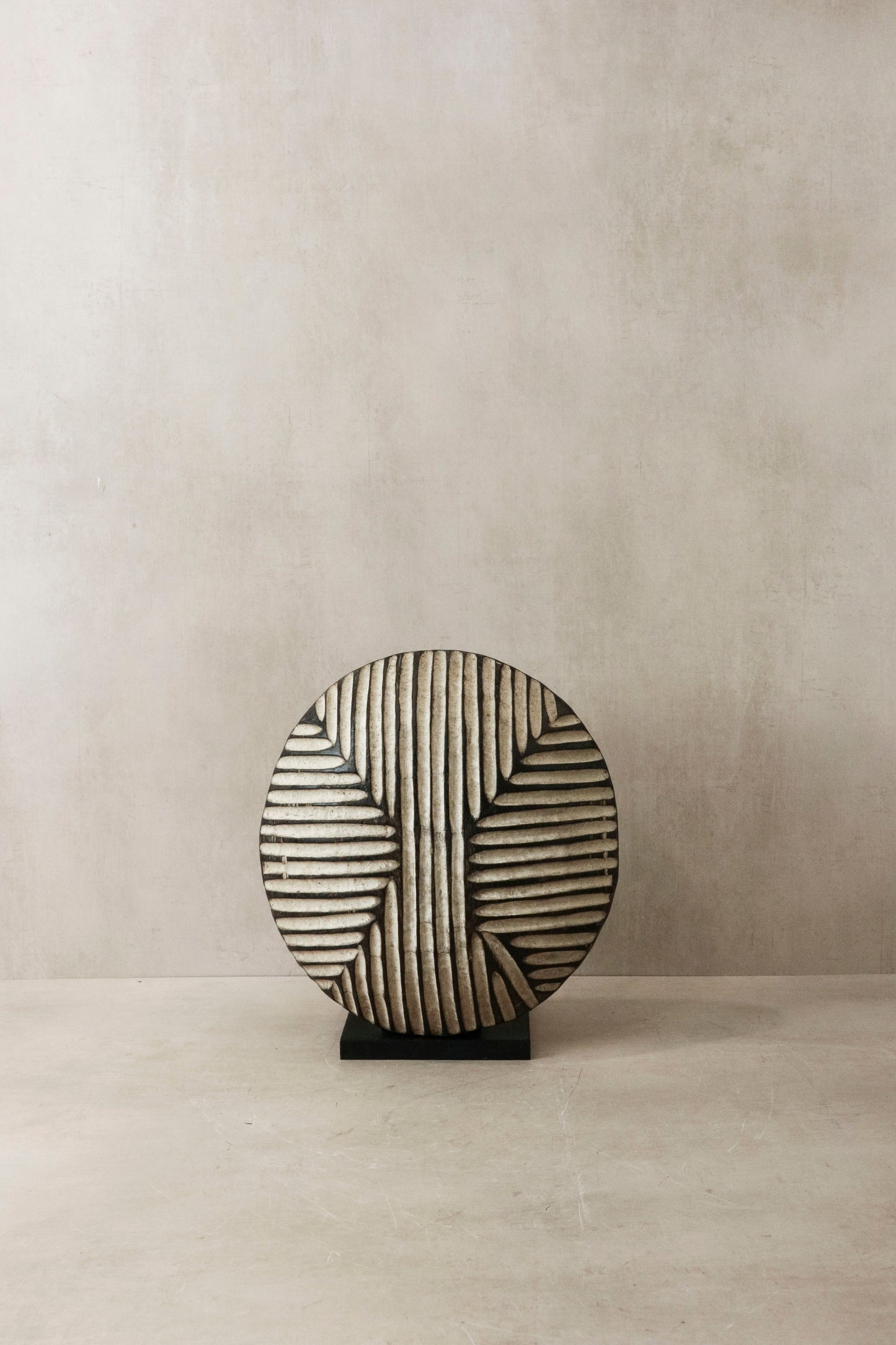 Cameroon Shield Round - 59.3