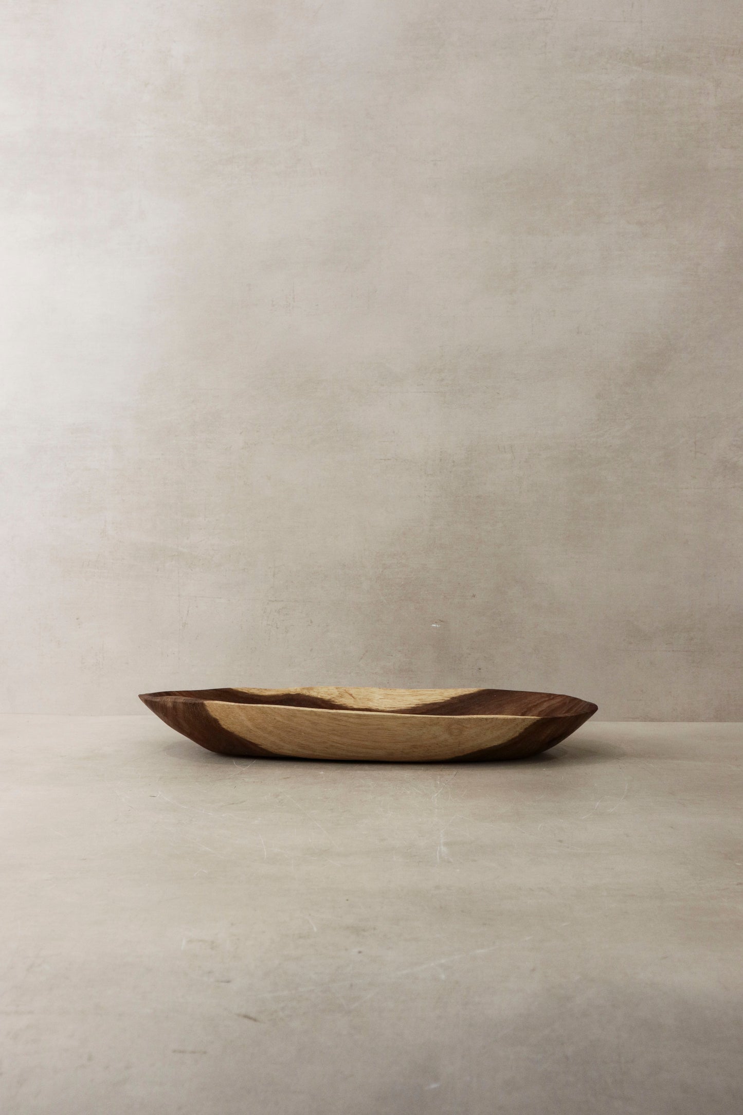 Handmade wooden bowl, Zimbabwe - 13.7