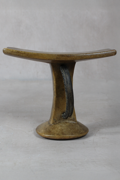 Vintage Nyangatom Headrest - 220.4