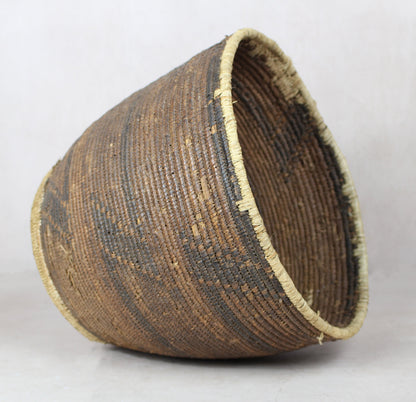 Vintage Tutsi Basket - Rwanda - 106.1