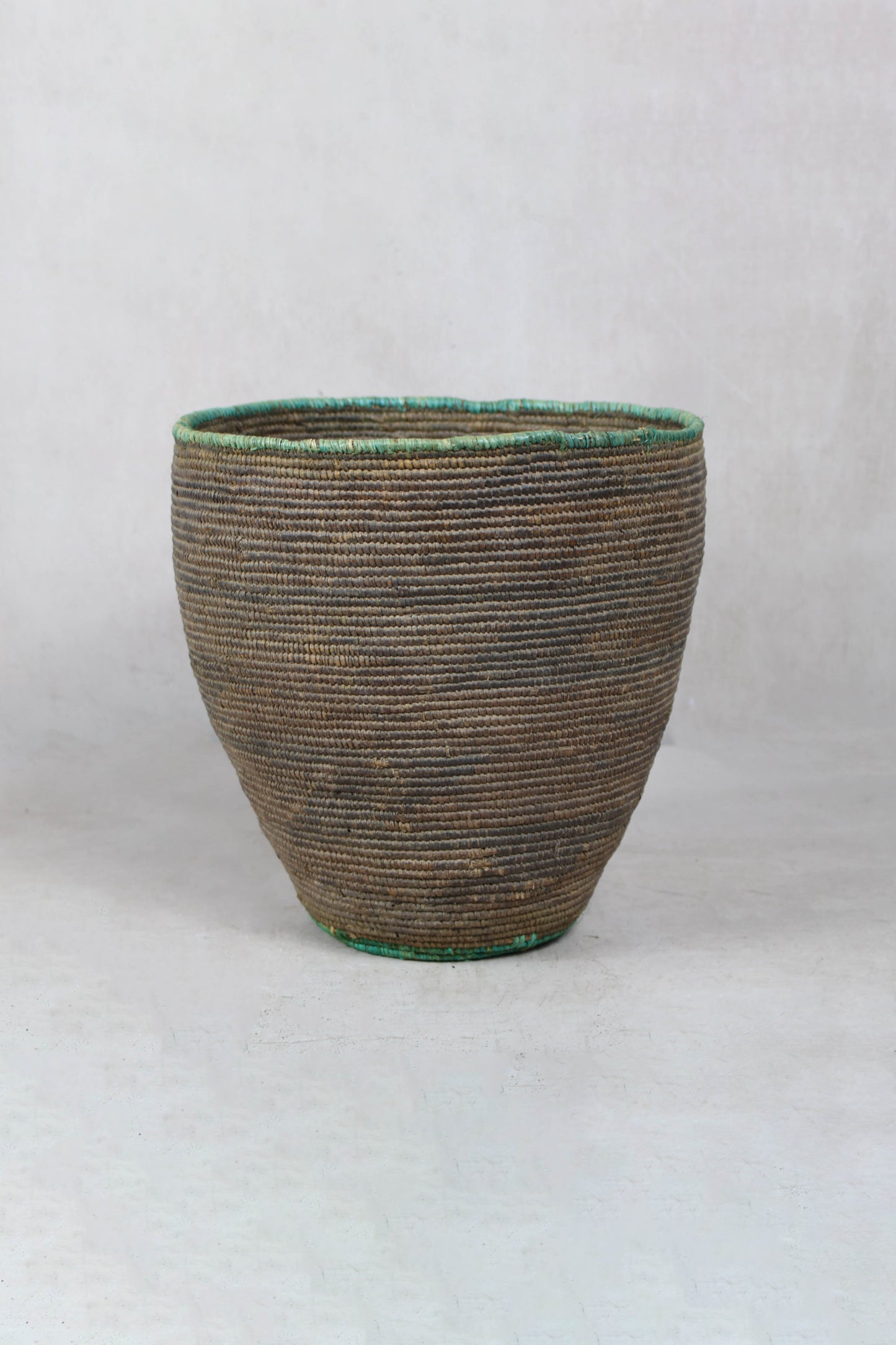 Vintage Tutsi Basket - Rwanda - 105.2