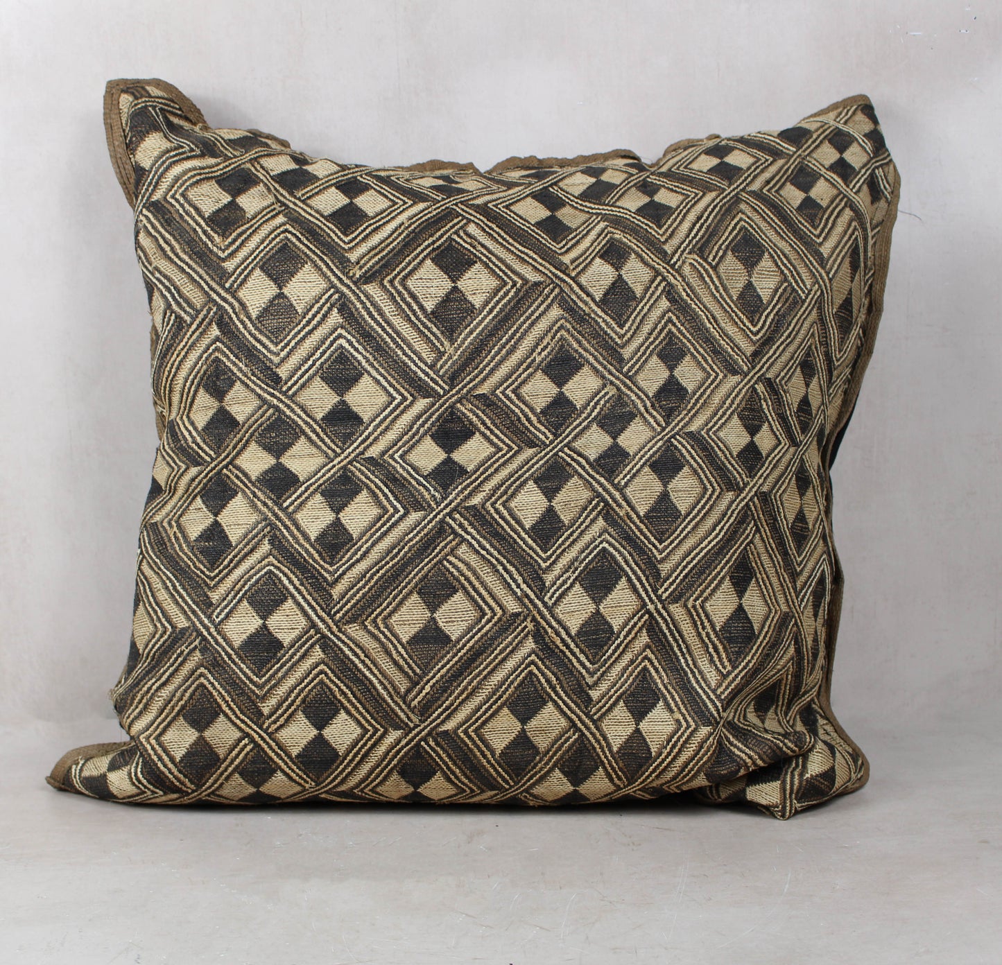 Vintage Showa Cloth Cushion - 25.8