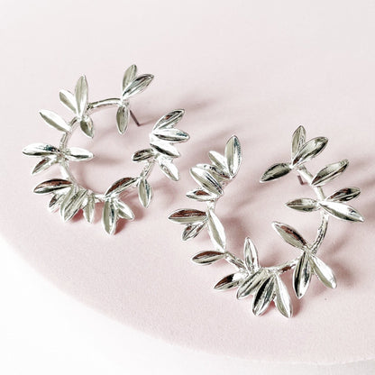 Tia Silver Wreath Earrings