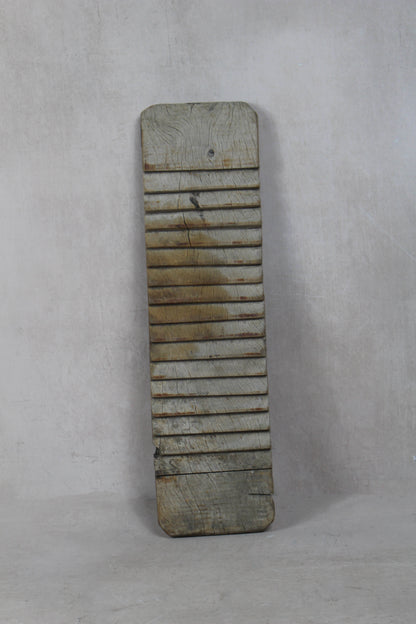 Vintage Elm Wooden Washboard - 29