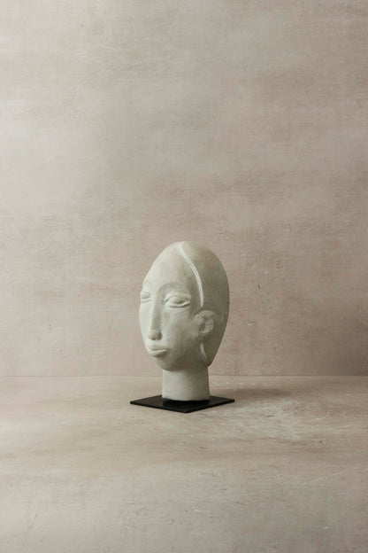 Stone head sculpture by Rizimu Chiwawa, Zimbabwe - 31.05