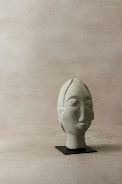 Stone head sculpture by Rizimu Chiwawa, Zimbabwe - 31.05