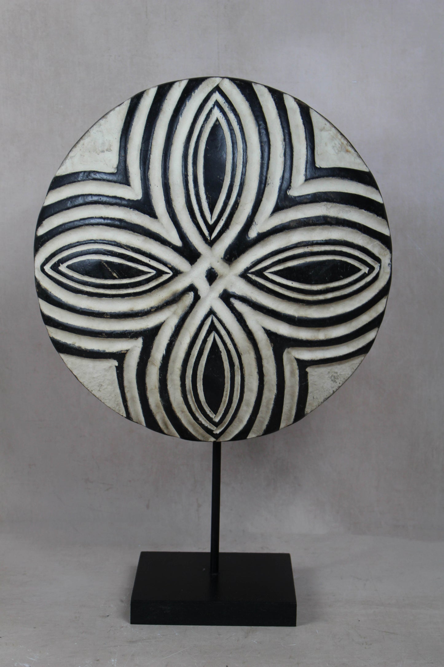 Cameroon Shield Round - 160.5