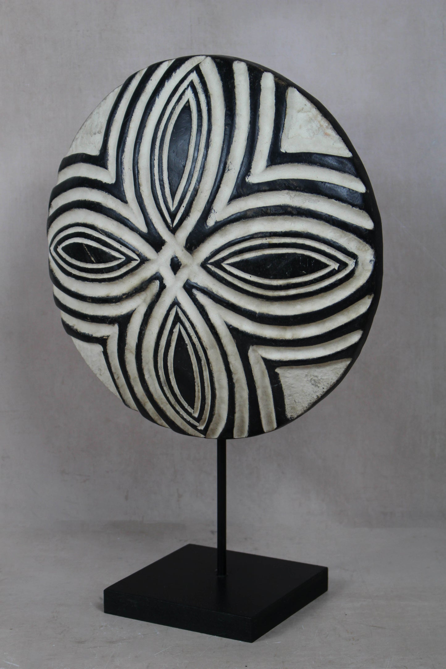 Cameroon Shield Round - 160.5