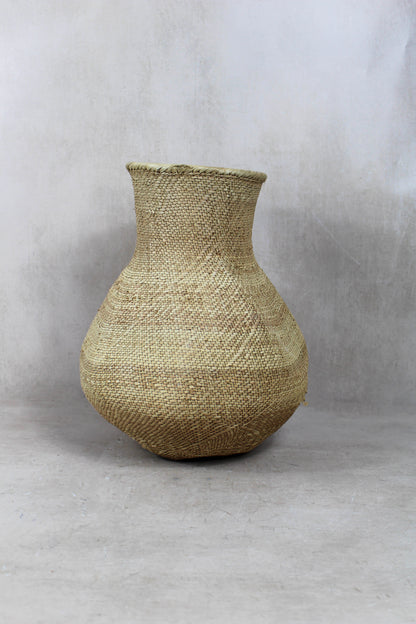 Garlic Gourd woven basket - Zimbabwe - 18.2
