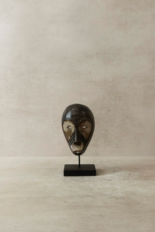 Hand carved African mask small - 60.93