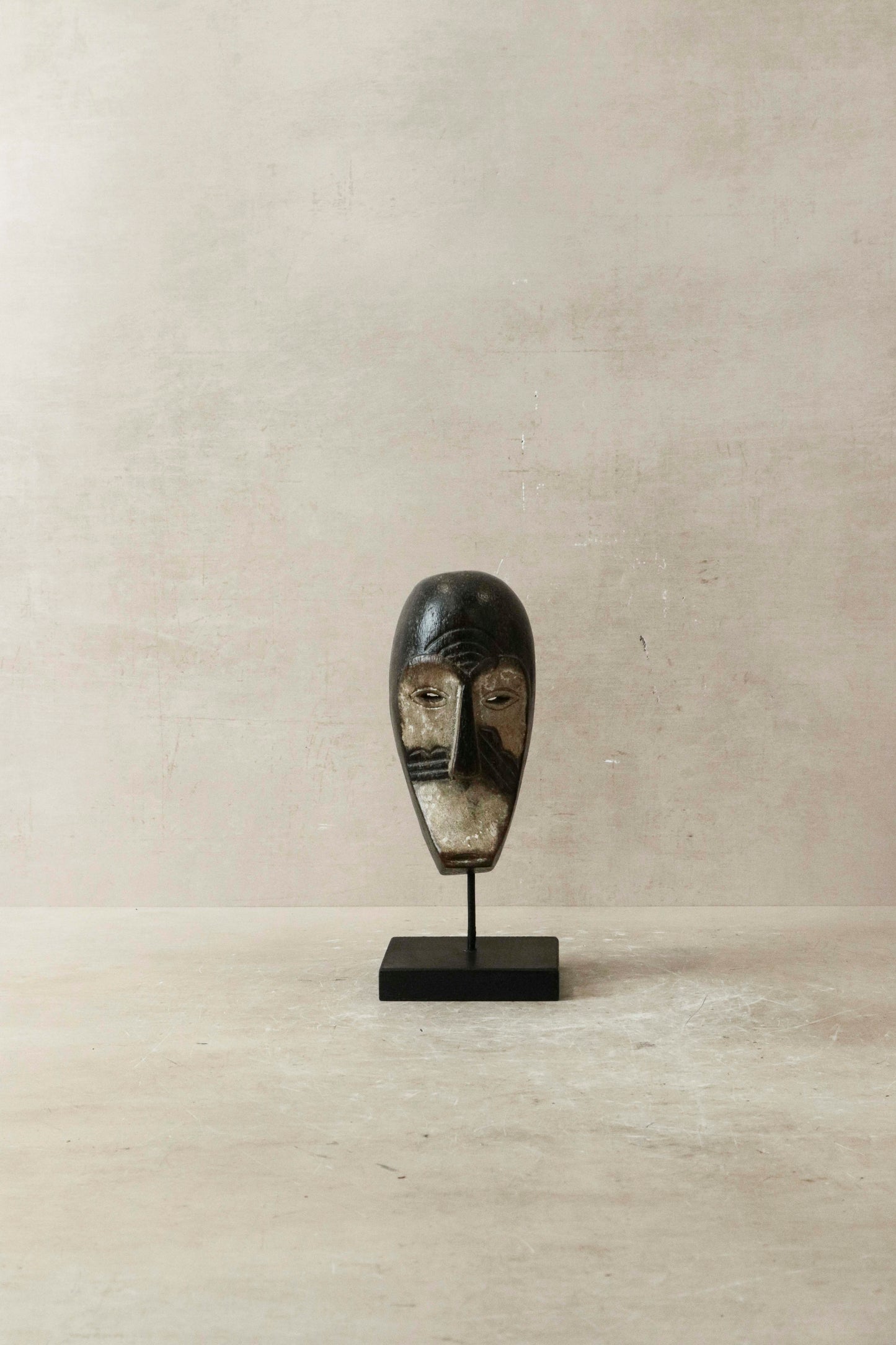 Hand carved African mask small - 60.42