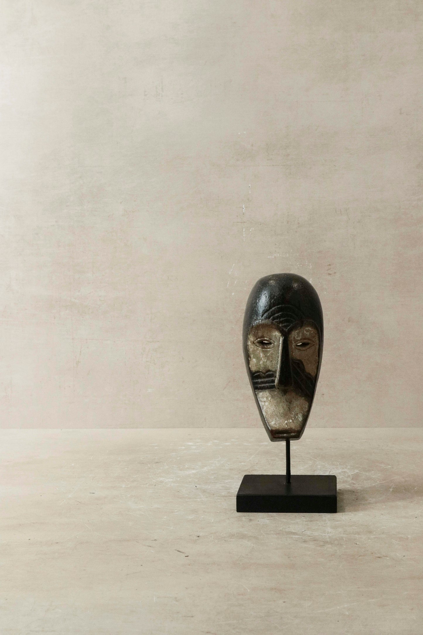 Hand carved African mask small - 60.42