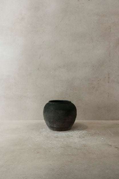 Vintage Dark Pot n° 36