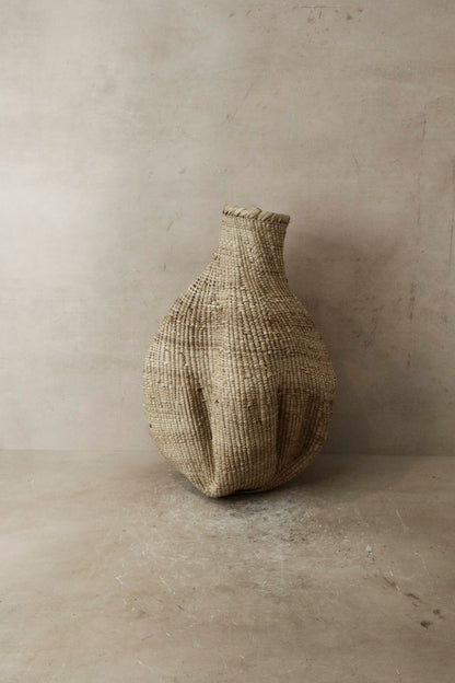 Garlic Gourd woven basket - Zimbabwe - 52.1