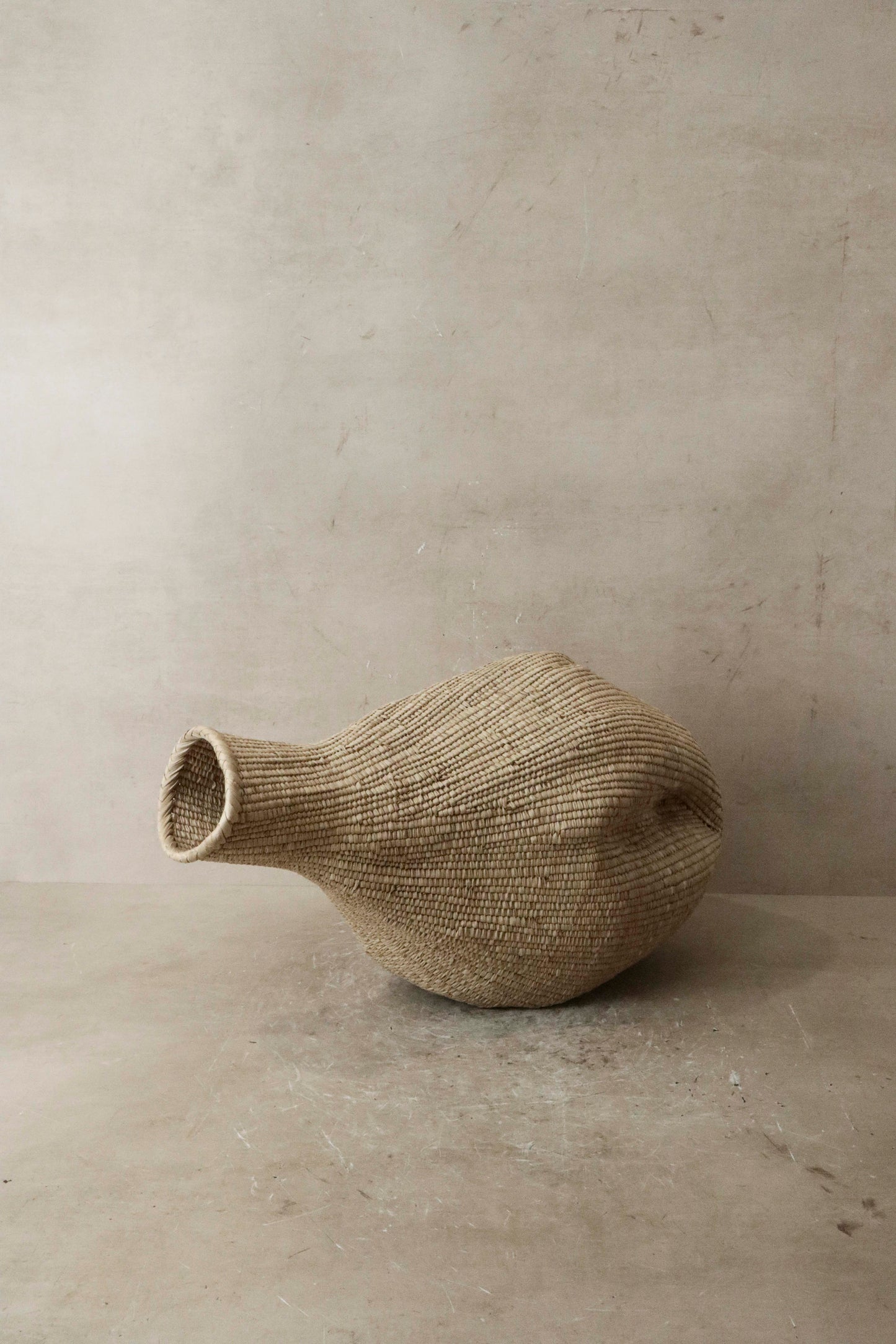 Garlic Gourd woven basket - Zimbabwe - 52.2