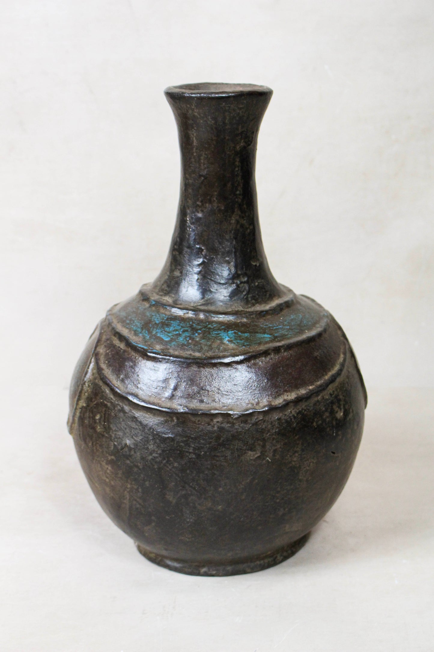 Mangbetu Clay Vase - 229.3