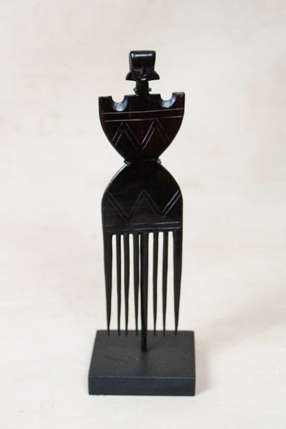 West African Carved Comb 240.3