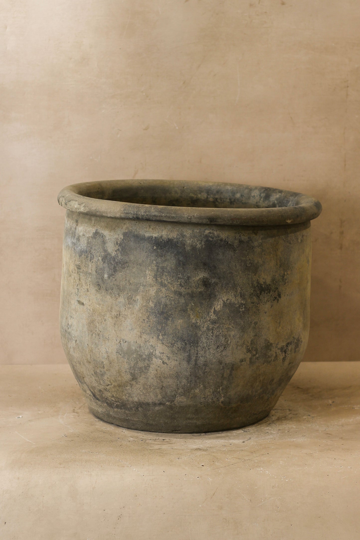 Big Old Grey Asian Pots - L005