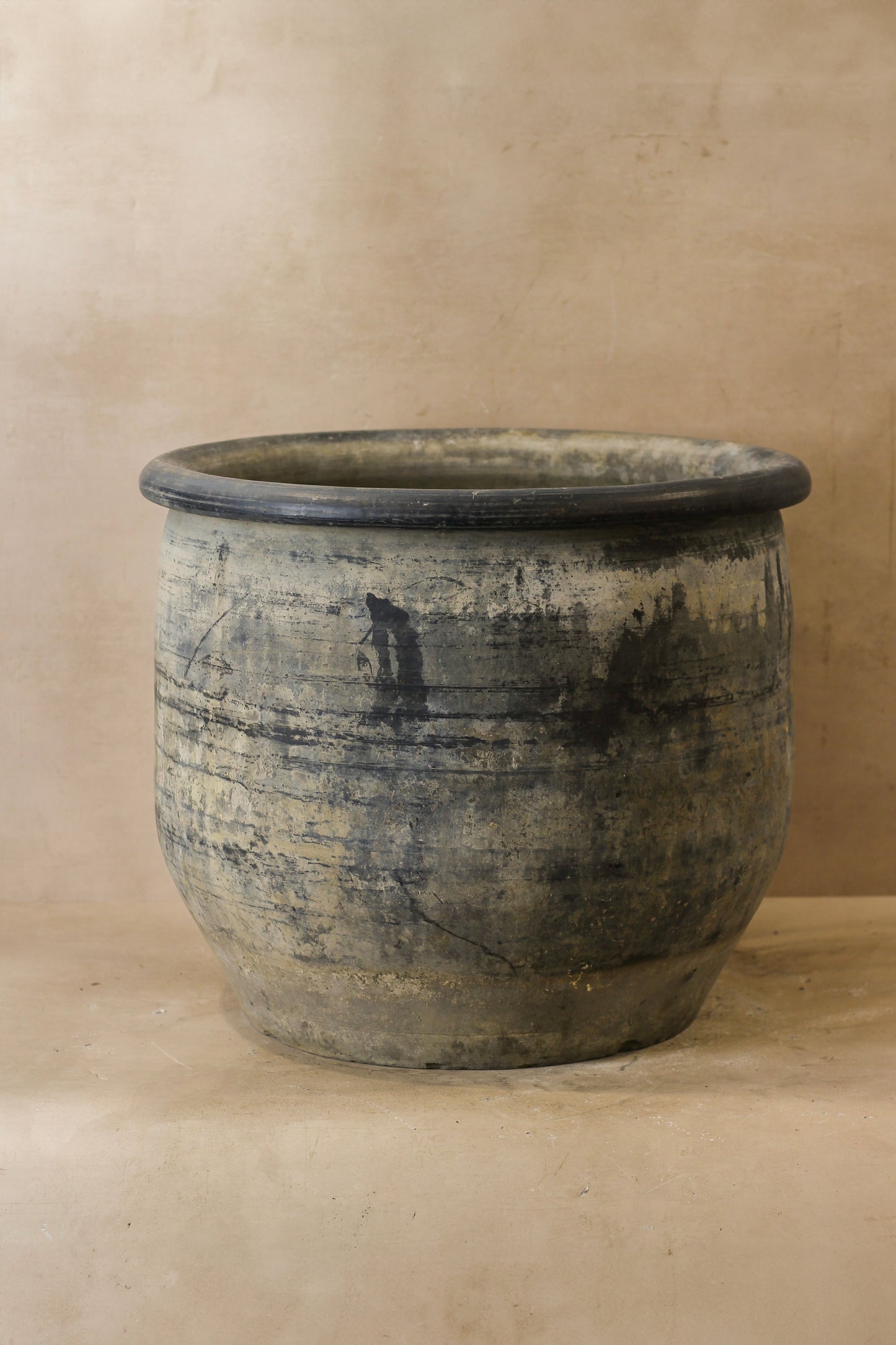 Big Old Grey Asian Pots - L006