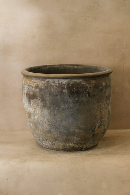 Big Old Grey Asian Pots - L008