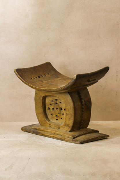 Ashanti Stool - 24.1