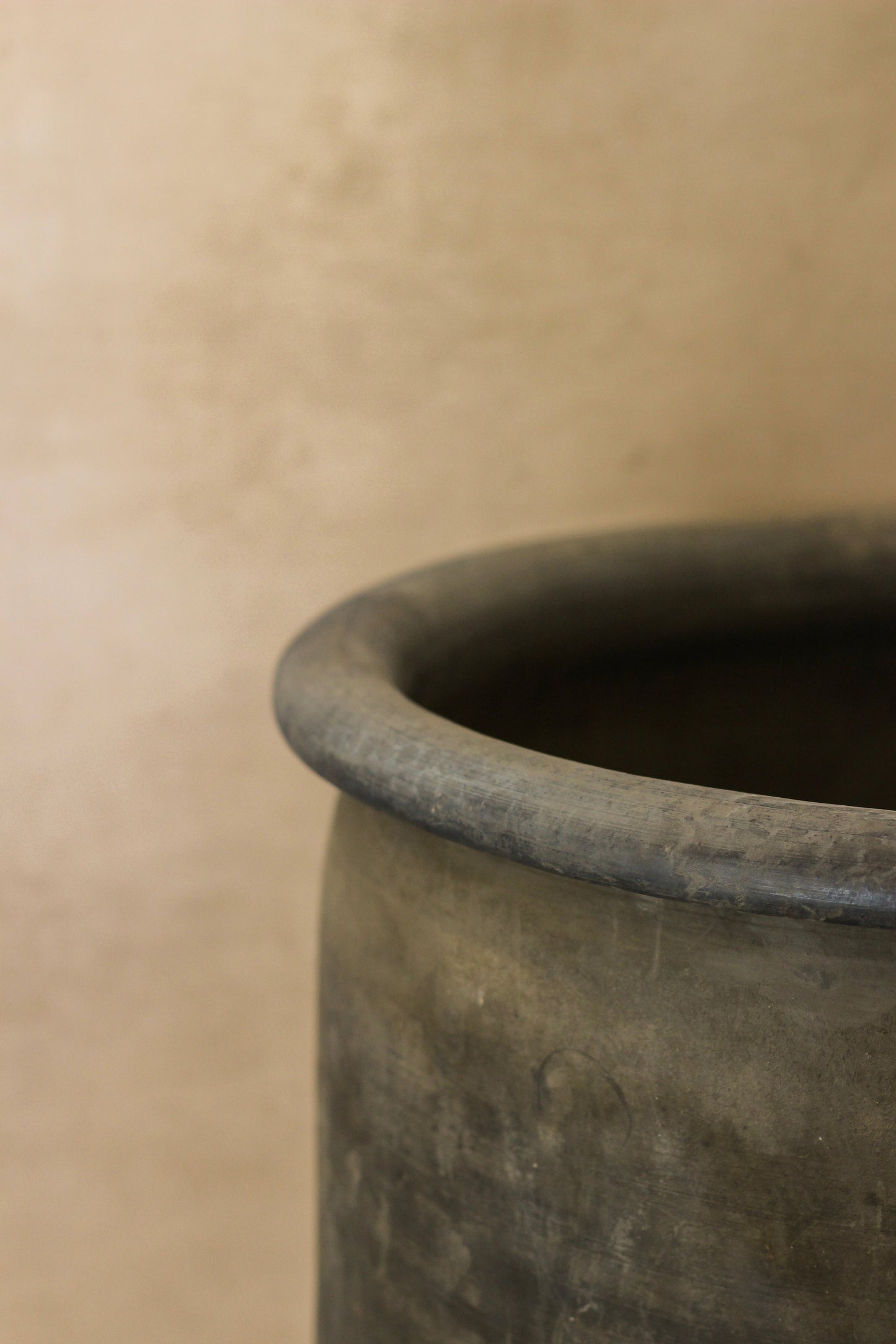 Big Old Grey Asian Pots - L010