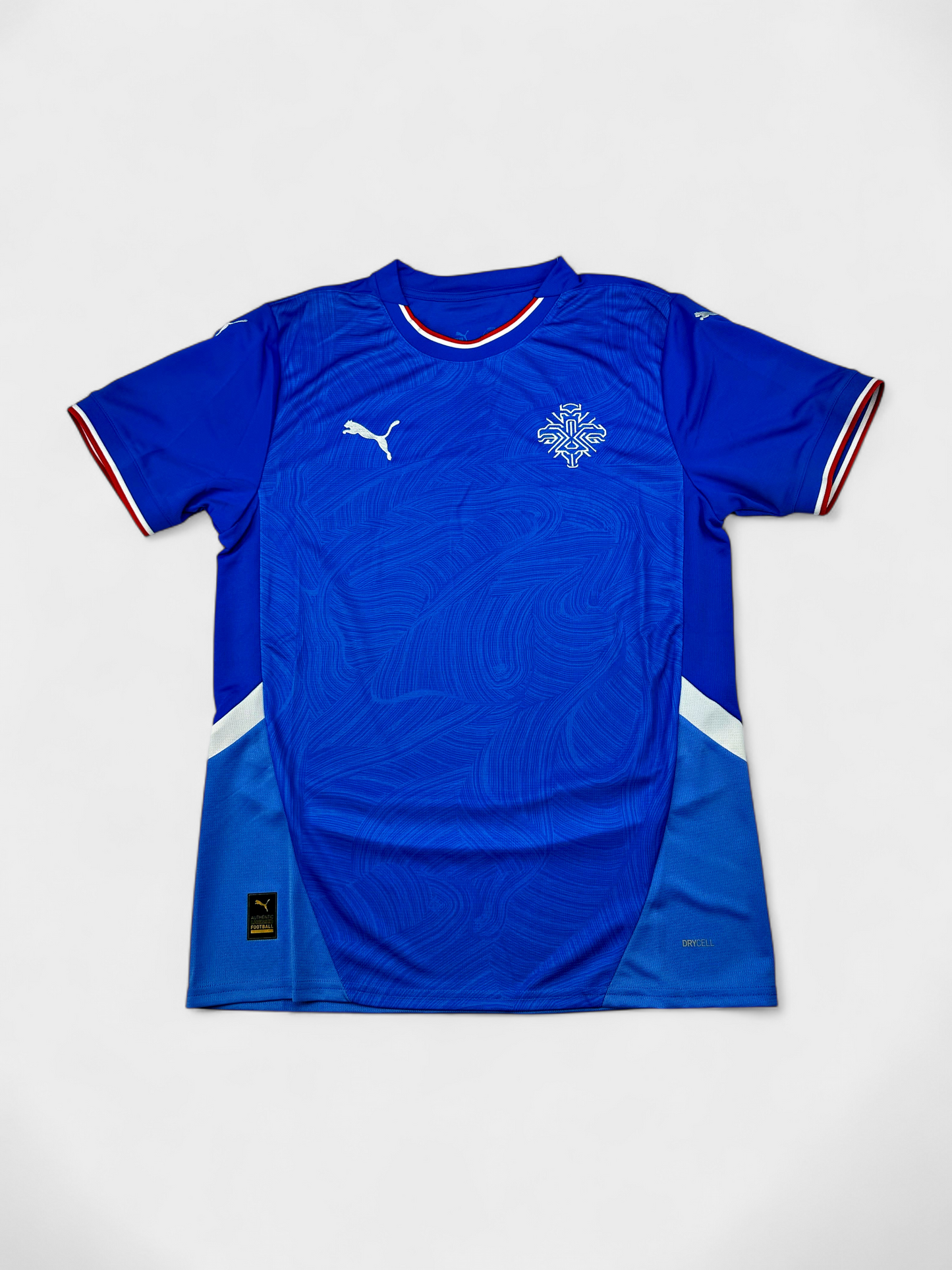 Iceland 2024 Football Shirt (Medium)