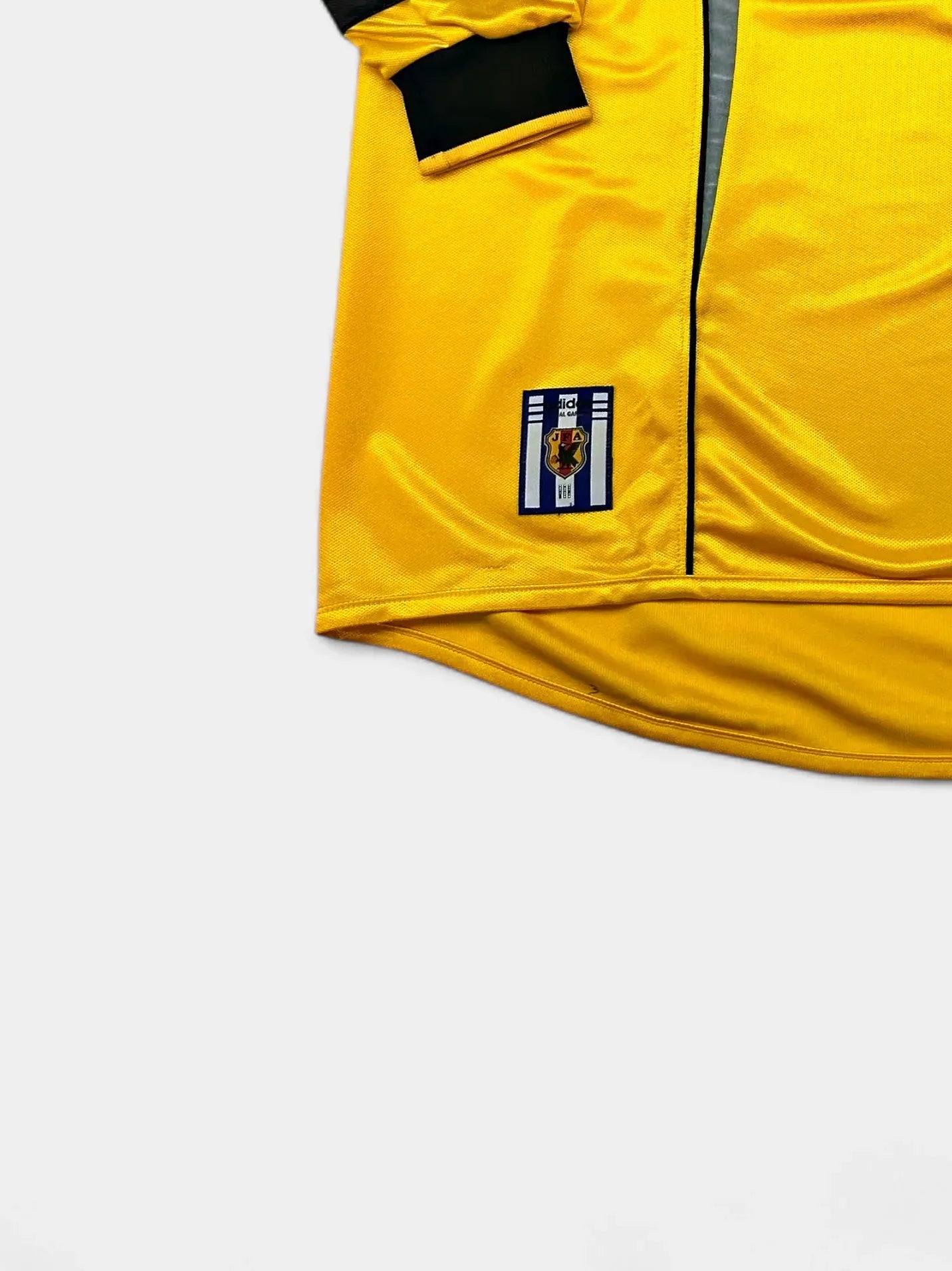 Japan 1999-00 Football Shirt (Large)