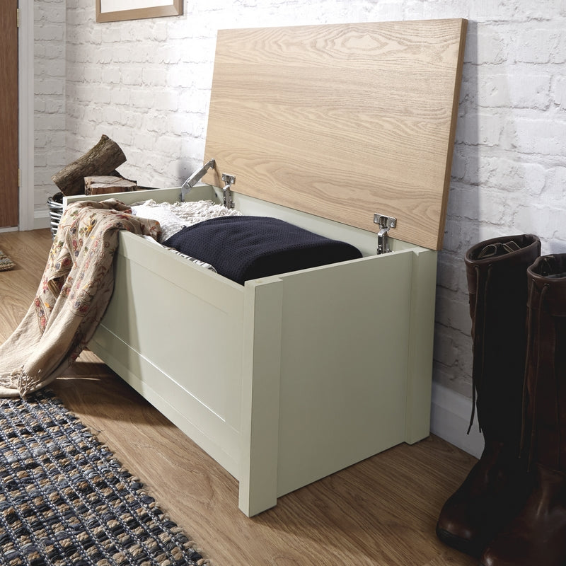 Lancaster Ottoman Cream 1 Door