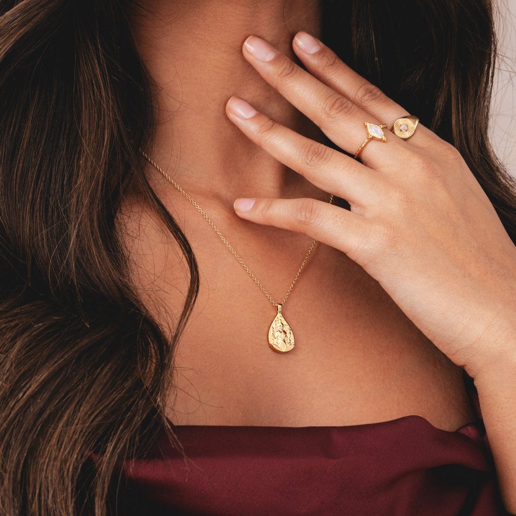 Goddess Lakshmi Necklace (Gold)