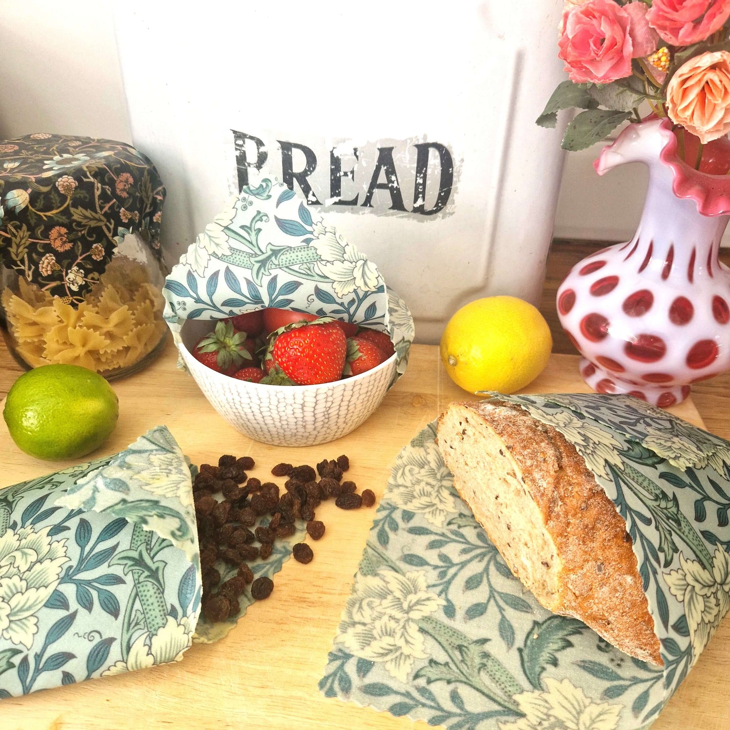 *British Beeswax Set of 3 Handmade Beeswax Wraps | William Morris Hammersmith