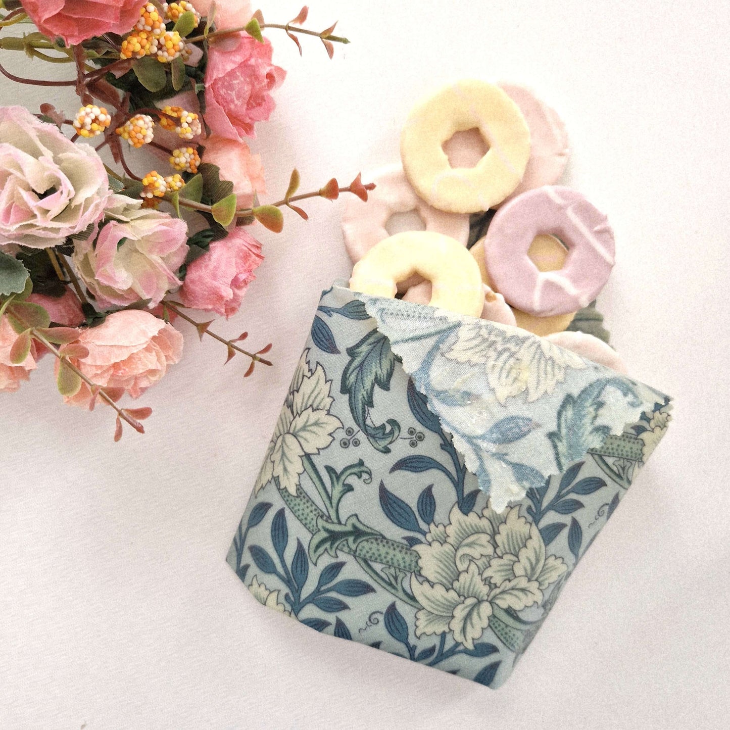*British Beeswax Set of 3 Handmade Beeswax Wraps | William Morris Hammersmith