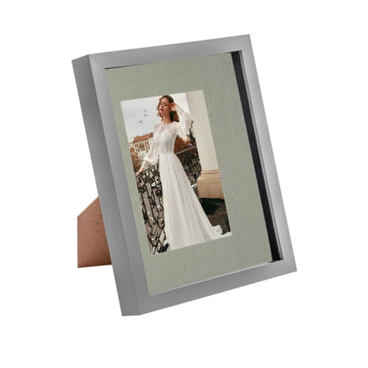 8" x 10" Grey 3D Box Photo Frame - with 4" x 6" Mount