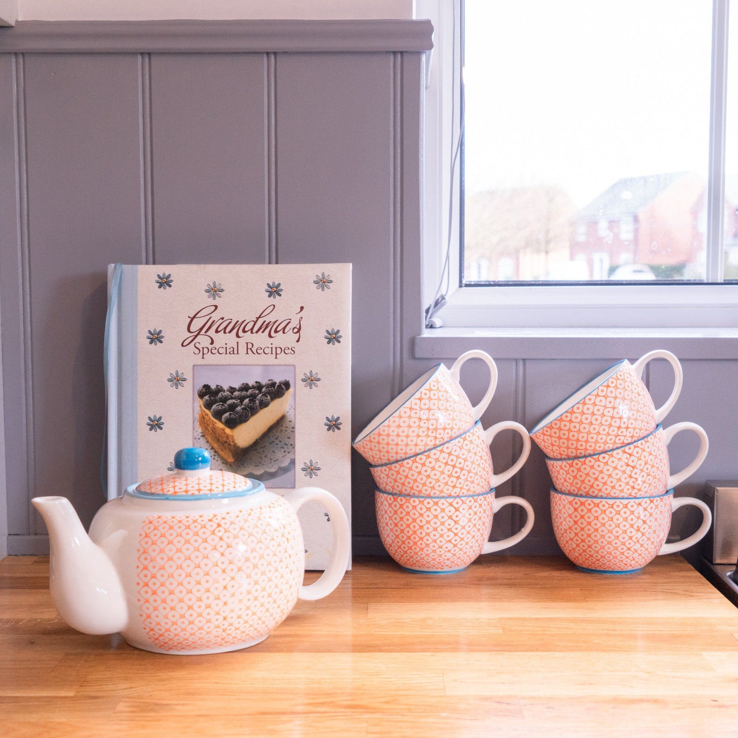820ml Hand Printed Stoneware Teapot