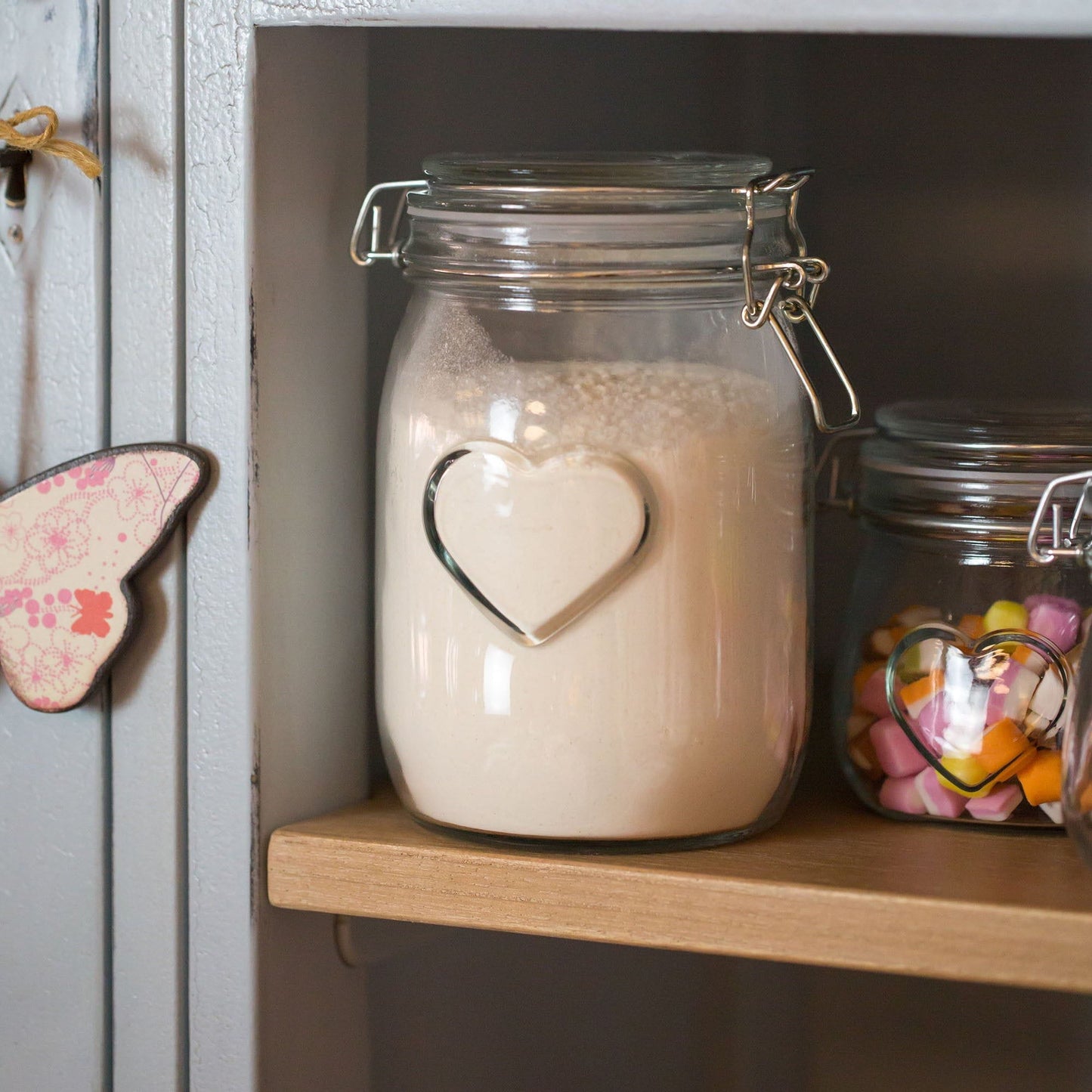 1.5L Air tight Glass Storage Jar with Embossed Heart Detail