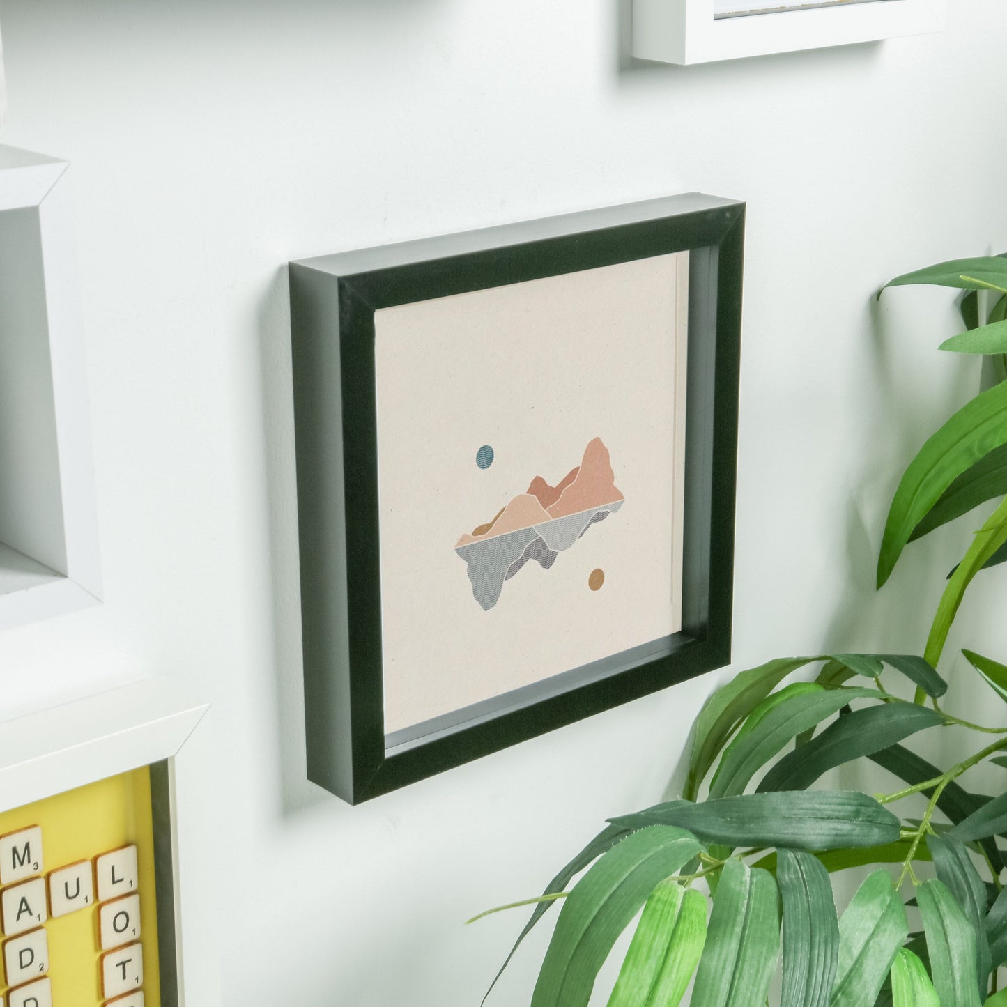 8" x 8" 3D Box Photo Frame