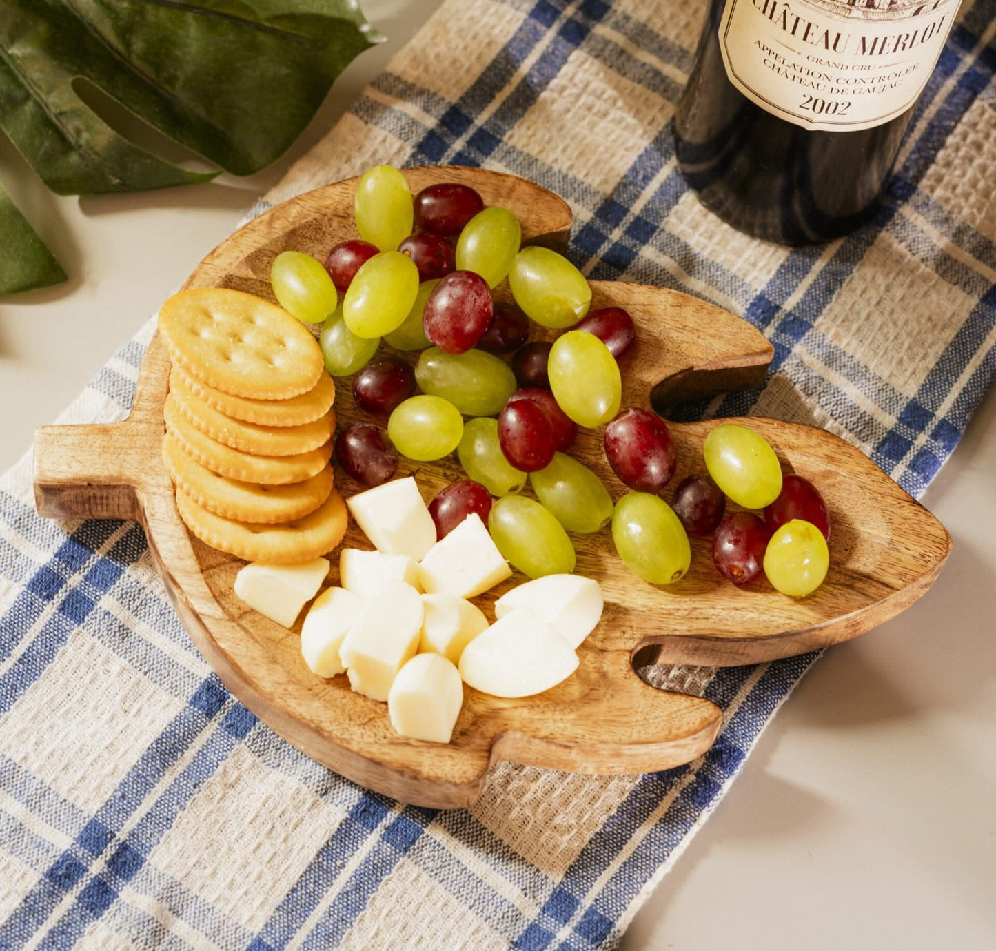Leaf Serving Tray Cheese Board