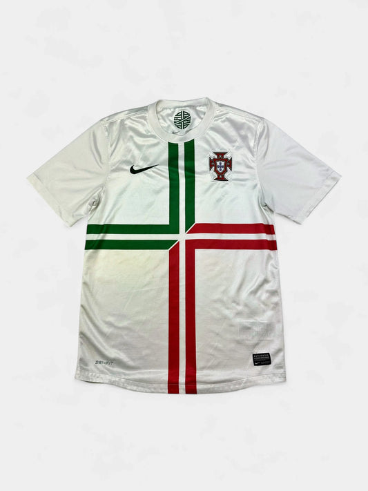Portugal 2012-13 Football shirt (Small)