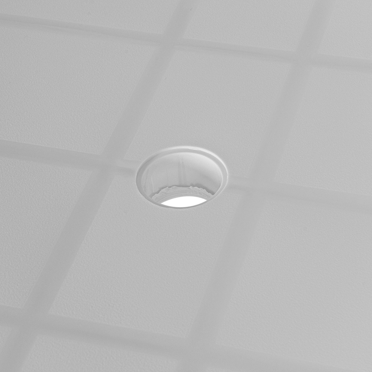 Six-Seater Rectangular Olot Garden Dining Table 140cm x 90cm