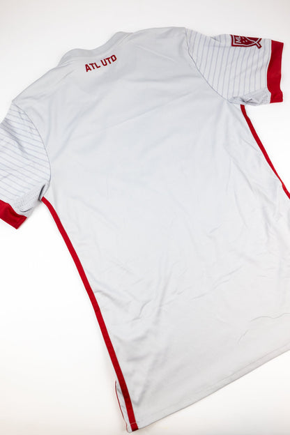 Atlanta United 2017 Football Shirt (Small)